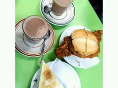 -胜利茶餐室