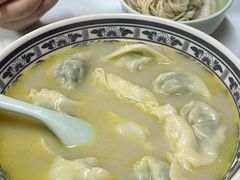 -明呈黄鱼面馆(斜土路店)