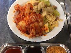 -马路牙子烧烤音乐酒馆(望京店)
