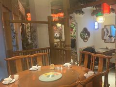 -万重锦·人文川菜馆(骡马市店)