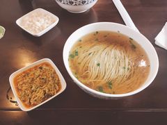 -朱鸿兴面馆(镇湖店)