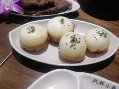 -玖鲜小笼(中山广场店)