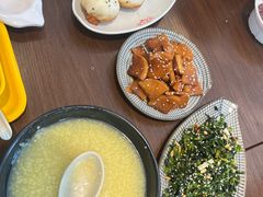 -玖鲜小笼(中山广场店)