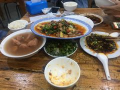 -雨田饭店(华兴东街店)