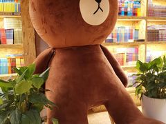 -新华里咖啡书吧(新华书店小寨店)