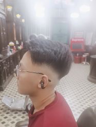 -海文先生国潮烫染男士理发馆
