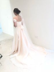 -LaMousse婚纱买手店
