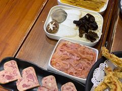 -沸炉重庆老火锅(军事博物馆店)