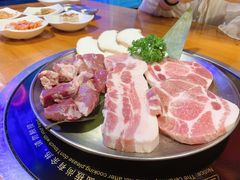 猪梅花肉-咕咕站韩国料理(紫金港店)