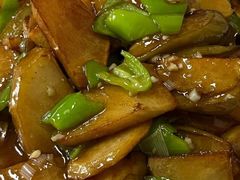 -东北菜冰城一家人