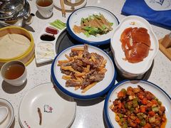 -三人行骨头王火锅(长寿店)