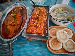 -自游人·美食一楼