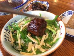 -张家巷美食(南浔店)