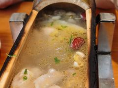 -梁姐啤酒鱼(兴坪古镇店)