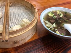 -上海特色小笼店(铁岭路90弄小区店)