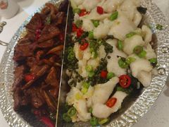 -小鱼小牛·鱼牛干锅·脆鱼火锅(世欧广场店)