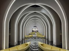 -涨巢·潮玩水疗局