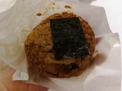 肉松咸蛋黄流心泡芙-西树泡芙(湖滨银泰in77B区店)