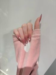 -小鸭梨影院式美甲