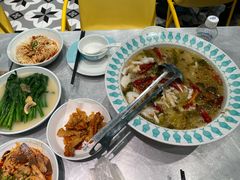 -姚姚酸菜鱼·金戈戈香港豉油鸡(喜荟城联名店)