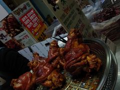 -西归浦每天偶来市场