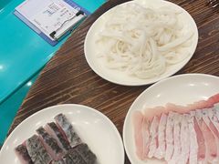 -正能量脆肉鲩火锅