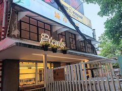 -Picnic·bistro  coffee