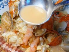 -霆记海鲜·只为这碗面(滨江店)