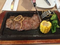 -必胜客(安盛金马店)