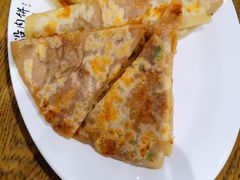嫩香牛肉饼-河沿肉饼Beijing Pie(东华门店)