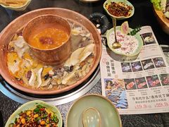 -菌自由丨野生菌火锅特色庭院餐厅(丽江古城店)