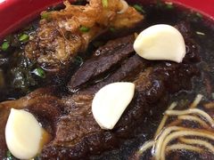 -小龙大肉面馆