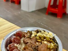 -梁阿婆廿年老牌扣肉糯米饭