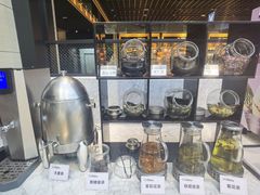 -川骄海鲜自助(王府井奥莱UP TOWN店原世界之花店)
