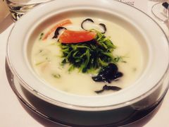 鱼汤浸时蔬-伯衡55·吉品轩(乌鲁木齐南路店)