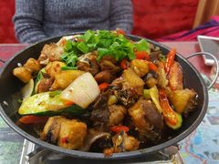 -乡土特色.冷锅鱼.牦牛肉汤锅