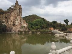 -灵岩山风景区