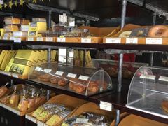 面包甜点陈列柜-安德鲁饼店(总店)
