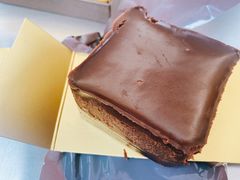 -好利来(上海虹桥新天地Lab主题店)