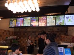 -沪上阿姨鲜果茶(世茂广场宽厚里店)