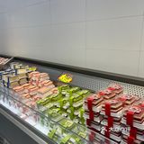 烘培工厂店，就在明瓦廊