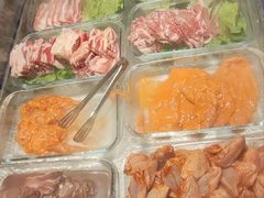 -牛里牛气· 榴莲海鲜鲜牛肉自助火锅·烤肉(横岗店)
