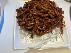 -赶海部落海鲜城(海阳路店)