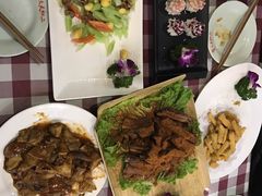 -天天初二·天津传统捞面·天津特色菜(凌奥总店)