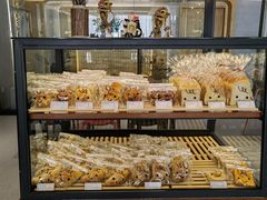 面包甜点陈列柜-小西家作(富力爱丁堡店)