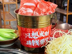 -黔有有贵州酸汤夺夺粉火锅(五味十字店)