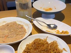 -关东小磨东北菜(上海长风大悦城店)