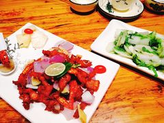 -老滇山寨•云南特色菜•地方菜•民族风情歌舞表演(金碧店)