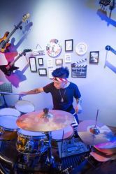 -吉映像婚纱礼服摄影工作室