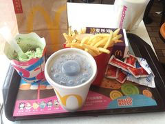 -麦当劳(湛江大厦店)